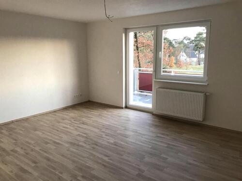 Foto - 3-Zimmer-Wohnung mit Balkon - 850,00&nbsp;EUR Kaltmiete, ca.&nbsp; 77,00&nbsp;m&sup2;