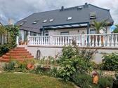 Foto - Großes Einfamilienhaus mit 4000m² Bauland