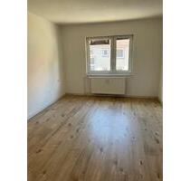 Helle 2-Zimmer-Wohnung | Lauenhagen 5, GBH | inklusive 250 € Gutschein für Ihre Wohnideen - Salzgitter Ortschaft Nord