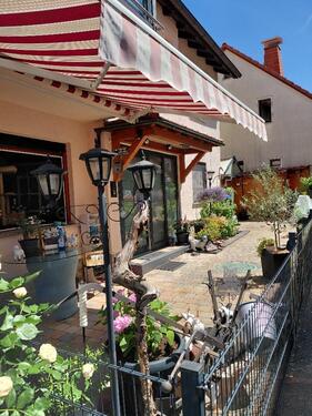 Foto - Grosses Einfamilienhaus - 415.000,00 EUR Kaufpreis,