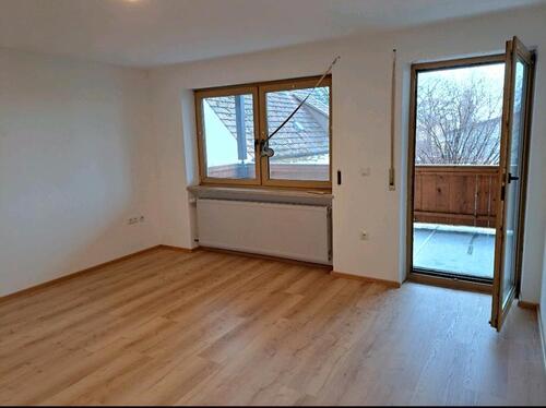Foto - 3-Zimmer-Wohnung - 623,00&nbsp;EUR Kaltmiete, ca.&nbsp; 76,00&nbsp;m&sup2;
