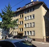 Wo das Leben so spielt - individuelle 2-Zimmer Wohnung im Dachgeschoss - Stuttgart Bad Cannstatt