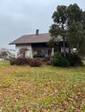 Foto - Freistehendes Einfamilienhaus mit Entwicklungspotenzial