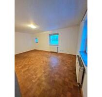 1-Zimmerwohnung in Bestlage - 500,00&nbsp;EUR Kaltmiete, ca.&nbsp; 35,00&nbsp;m&sup2; in Regensburg (PLZ: 93049) Das Dörnberg