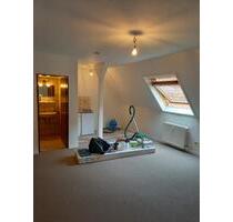 1-Raum-App., OS-Sutthausen, ca. 28 m² ges., PKW-Stellpl. - Osnabrück Nahne