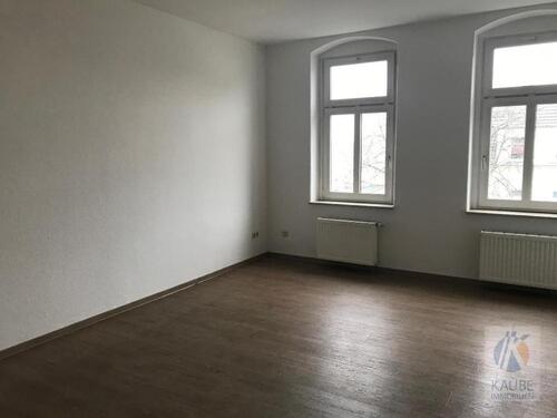 Foto - Heimkommen & Wohlfühlen! PREISWERTE, Gut geschnittene 2-R-Whg.mit Balkon u.Bad mit Wanne & Dusche im 1.OG