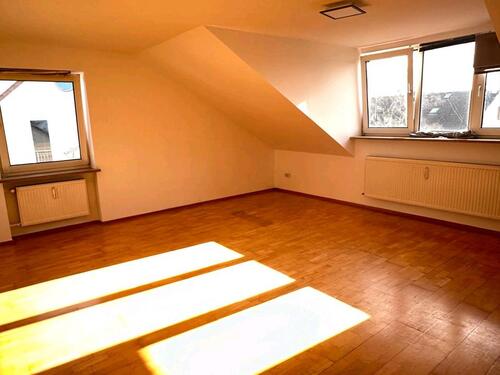 Foto - 2 Zimmer Wohnung - 1.320,00&nbsp;EUR Kaltmiete, ca.&nbsp; 63,00&nbsp;m&sup2;