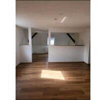 Dachgeschosswohnung - 750,00&nbsp;EUR Kaltmiete, ca.&nbsp; 90,00&nbsp;m&sup2; in Thannhausen (PLZ: 86470)