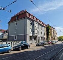 Familienfreundliche kernsanierte große 91qm helle 3-Zimmer-Wohnung mit Terrasse Einbauküche zentral - Karlsruhe Südstadt