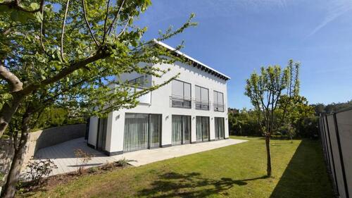 Foto - 9 Zimmer Einfamilienhaus in Nürtingen