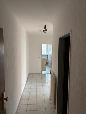 Foto - 2 Zimmer- Wohnung mit Balkon und Pkw Stellplatz