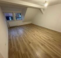 frisch renovierte 3-Zimmer Wohnung 90m² im Zentrum Alfeld (Leine - Alfeld (Leine)