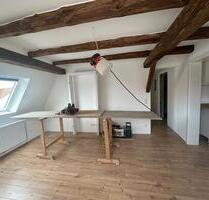 Mietwohnung Jettingen DG - 1.050,00&nbsp;EUR Kaltmiete, ca.&nbsp; 82,00&nbsp;m&sup2; in Jettingen (PLZ: 71131)