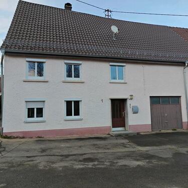 Foto - 6 Zimmer Bauernhaus, Landhaus zur Miete in Langenenslingen