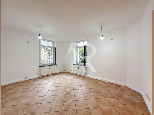 Foto - Stilvoll renovierte 2-Zimmer-Wohnung im Hochparterre in gefragter Wohnlage von Mausbach!