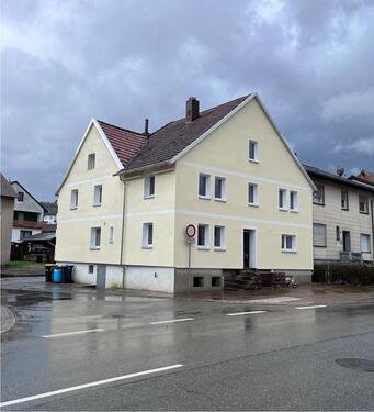 Foto - Mehrparteienhaus im Ortskern - 177.777,00&nbsp;EUR Kaufpreis, ca.&nbsp; 190,00&nbsp;m&sup2;