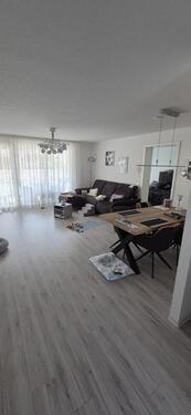 Foto - Helle 3-Zimmer-Wohnung mit Balkon in Fellbach