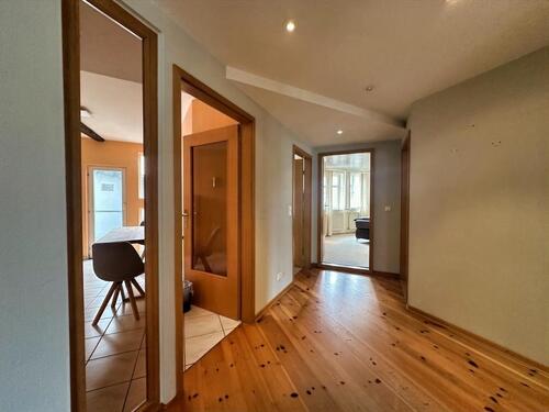 Foto - Großzügige Maisonettewohnung (6 Zimmer) mit Terrasse