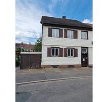 Charmante,sanierungsbedürftige DHH in Schwenningen - Villingen-Schwenningen