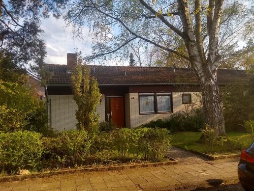 Foto - Einfamilienhaus mit großem Garten
