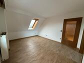 Foto - 3 Zimmer Dachgeschoßwohnung zur Miete in Hahnbach