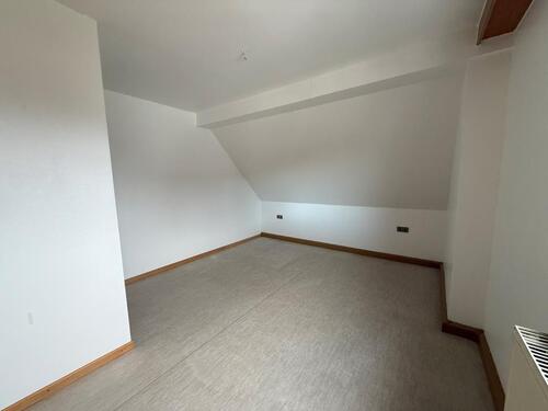 Foto - 3 Zimmer Dachgeschoßwohnung in Hahnbach