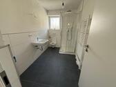 Foto - Erstbezug nach Kernsanierung –moderne 4-Zimmer-Wohnung mit Balkon