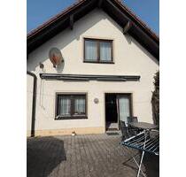 Doppelhaushälfte 4 Zimmer - 450.000,00&nbsp;EUR Kaufpreis, ca.&nbsp; 117,00&nbsp;m&sup2; in Bad Wurzach (PLZ: 88410)