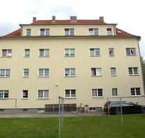 Ab Nov.Dez.: Gemütliche, kleine 2-Zimmer-Wohnung mit separater Küche und Badewanne im 1.OG - Bischofswerda