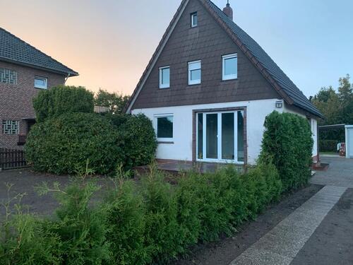 Foto - Einfamielenhaus mit Wintergarten zum 01.03.2026 zu Vermieten