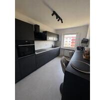 Renovierte moderne 2 Zimmer-Wohnung mit Einbauküche in Mühldorf - Mühldorf am Inn