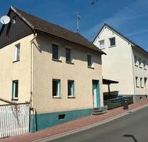 Einfamilienhaus zu Vermieten - 650,00&nbsp;EUR Kaltmiete, ca.&nbsp; 72,00&nbsp;m&sup2; in Hünfelden (PLZ: 65597)