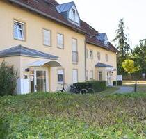 Erstbezug nach Sanierung – moderne 2-Raumwohnung mit Terrasse & Tiefgaragenstellplatz - Weinböhla