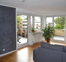 Verkaufe 3-Zi-Wohnung in R mit zwei Terrassen und freiem Blick - Regensburg Ganghofersiedlung