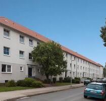 Nette 3-Zimmer-Wohnung mit Balkon und Tagslichtbad - Hannover Herrenhausen-Stöcken