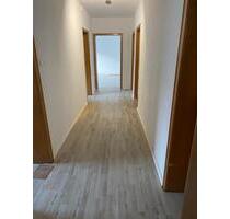 4 Zimmer Wohnung mit Balkon - 970,00&nbsp;EUR Kaltmiete, ca.&nbsp; 95,00&nbsp;m&sup2; in Alfeld (Leine) (PLZ: 31061)