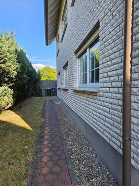 Foto - Detmold-Loßbruch - schöne, helle, Single 2ZKB-Wohnung im 1.OG