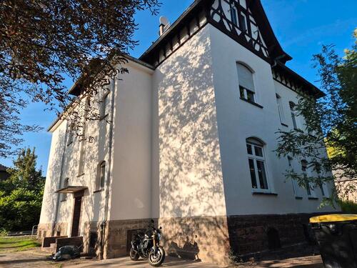 Foto - kernsanierte 3ZKB Wohnung in Altbauvilla nähe SHG Klinik