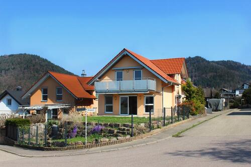 Foto - 4 Zimmer Einfamilienhaus zum Kaufen in Loffenau