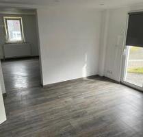 Frisch renovierte 2-ZKB-Wohnung mit Terrasse & Einbauküche 47 m² - Burbach
