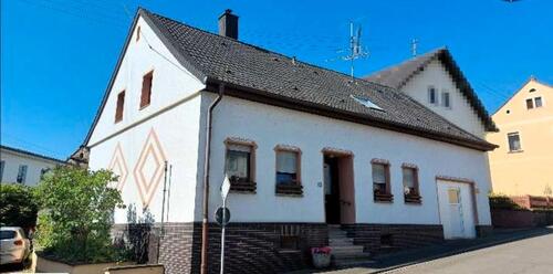 Foto - Modernisiertes Einfamilienhaus- 5,5 Zi - Feilbingert