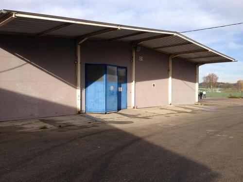 Foto - Halle mit ca. 440 m² in einem Gewerbegebiet zwischen Denkendorf und Beilngries