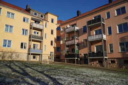 Foto - 2-Zimmer-Küche-Bad-Balkon! - 301,00&nbsp;EUR Kaltmiete, ca.&nbsp; 50,09&nbsp;m&sup2;