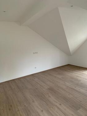 Foto - 4 Zimmer Dachgeschoßwohnung zur Miete in Gummersbach