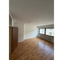 neu renovierte 1 Zimmerwohnung von Privat - Straubing