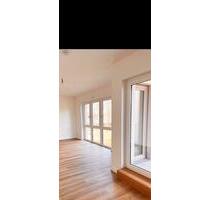 Tolle Mietwohnung in Neuruppin - 1.365,00 EUR Kaltmiete, in Hennigsdorf (PLZ: 16761)