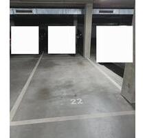 Garagenstellplatz an der Haltestelle Kirschallee, Potsdam