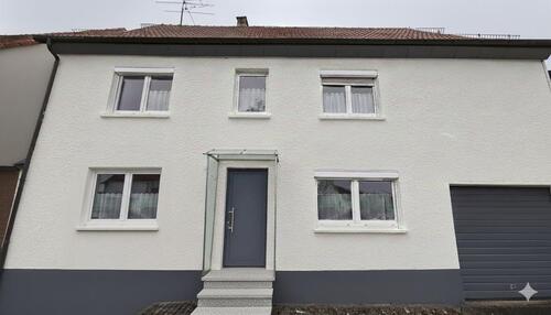 Foto - Einfamilienhaus mit Ausbaupotenzial