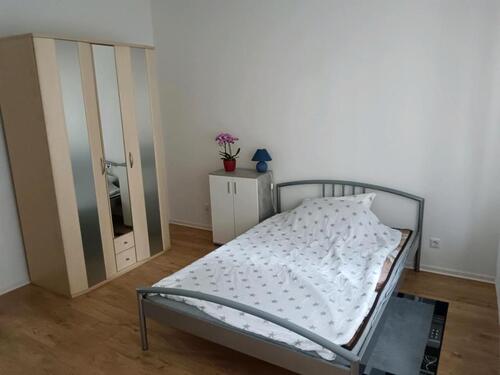 Foto - Ich biete 1 Zimmer in einer Wohngemeinschaft