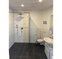 Helle 3-Zimmer-Wohnung im Erdgeschoss - Neuhausen
